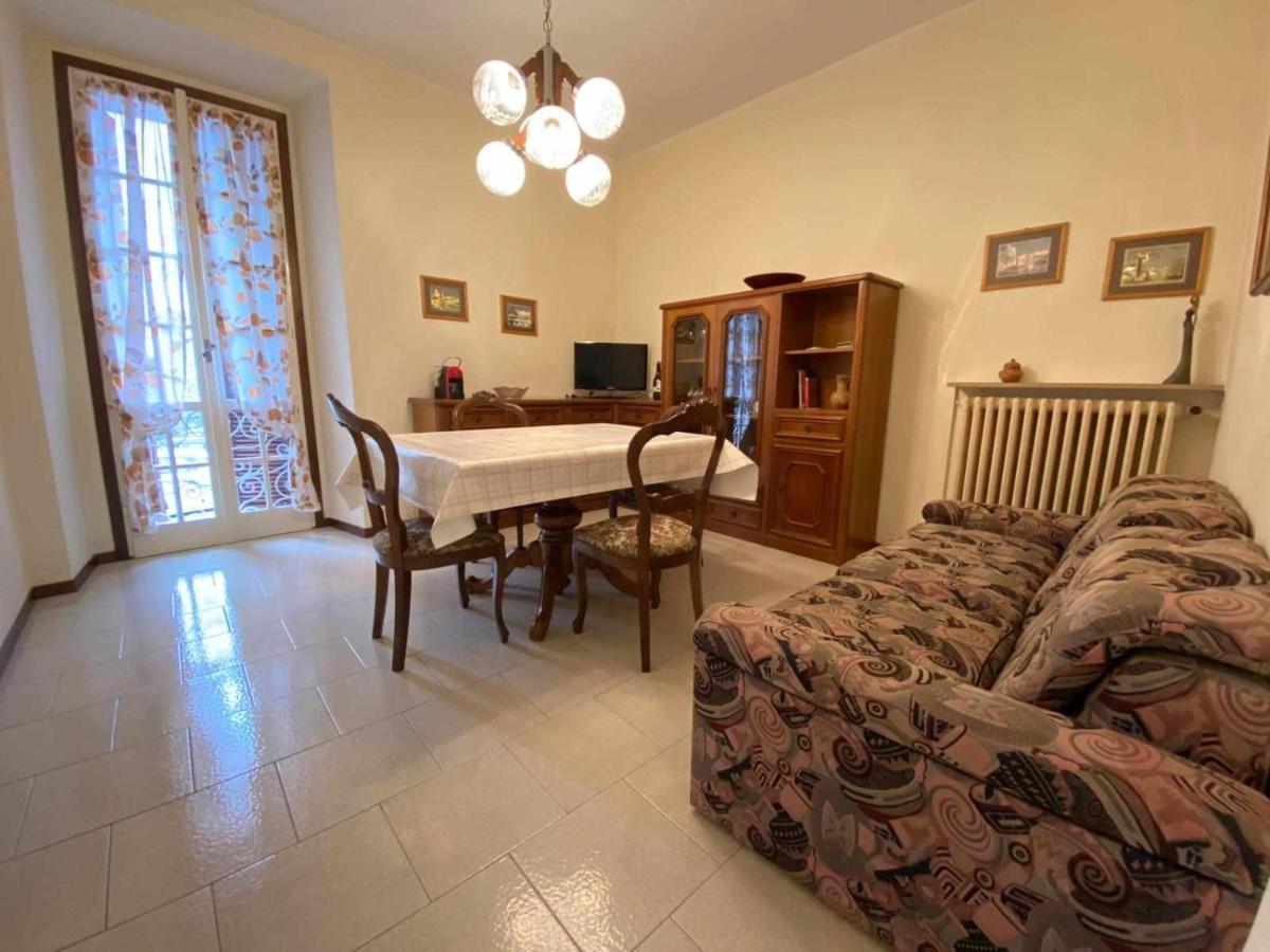 Casa Vacanza Amelia Bosisio Parini Exteriér fotografie